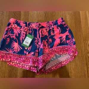 Lilly Pulitzer NWT shorts size M